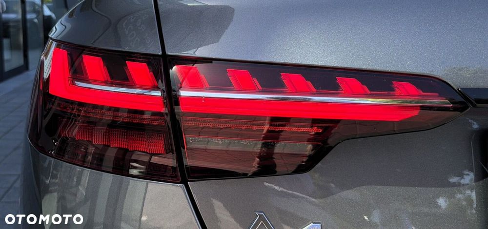 Audi A4 Limousine 40 TDI mHEV Quattro Advanced S tronic - 35
