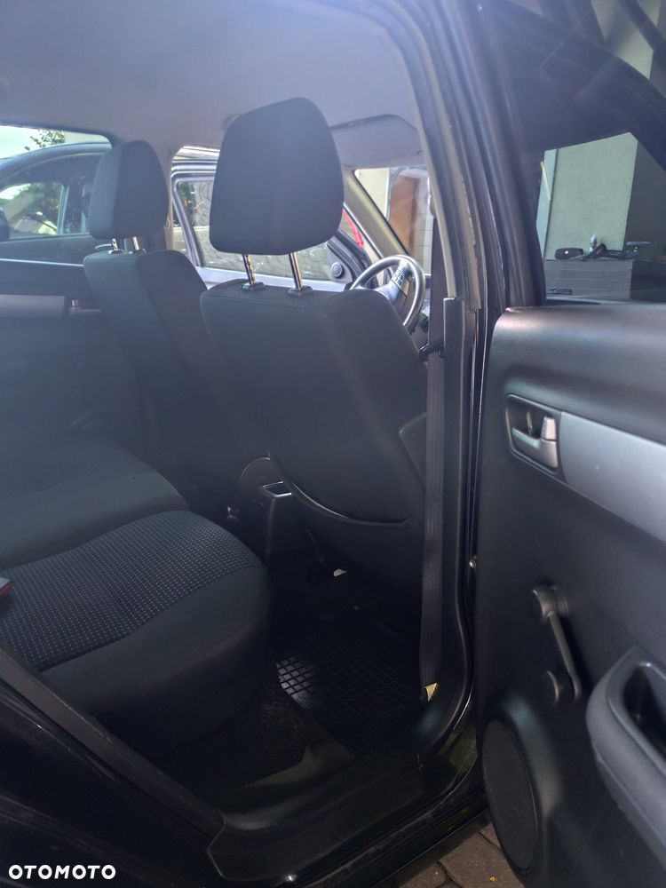 Suzuki Swift - 8