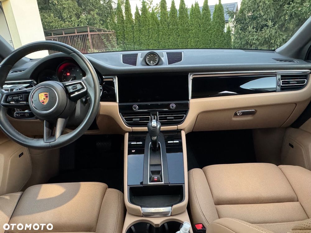 Porsche Macan Standard - 20