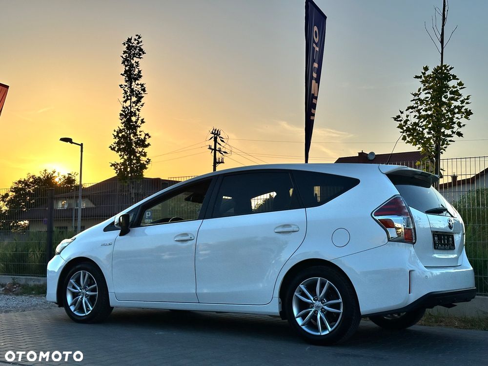 Toyota Prius+ (Hybrid) Executive - 11