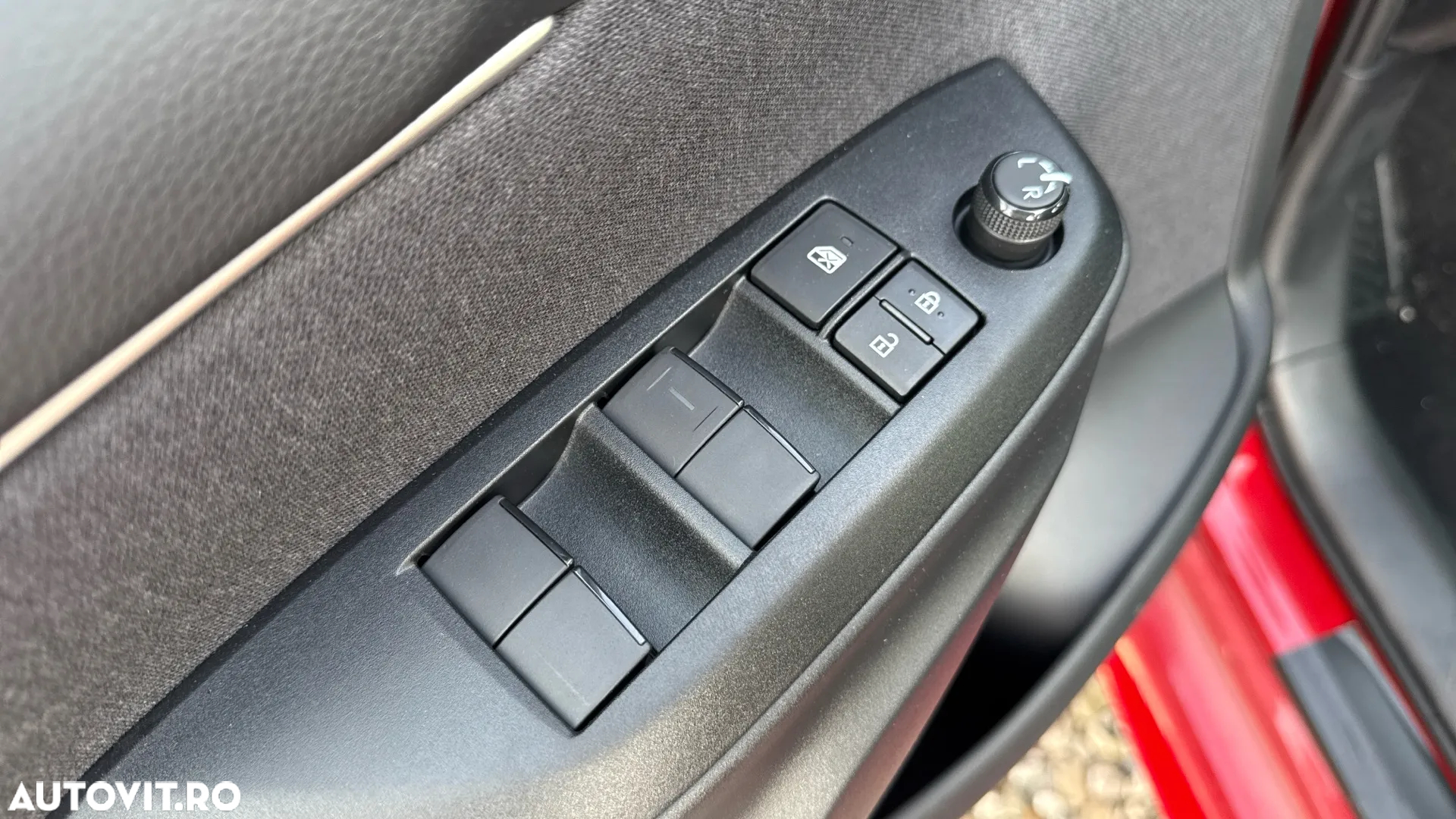 Toyota Yaris 1.5 L Dynamic - 30