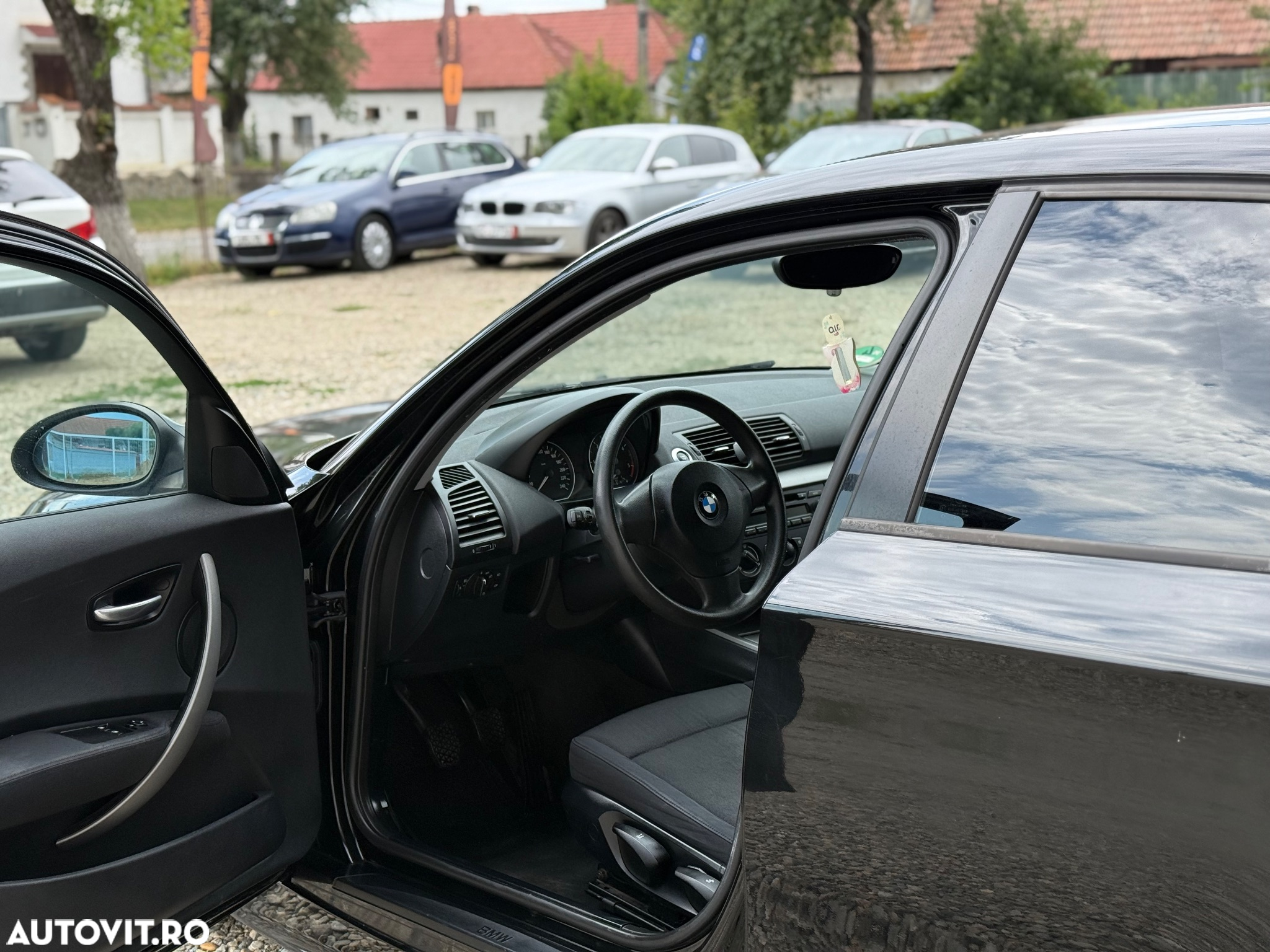 BMW Seria 1 118d - 9