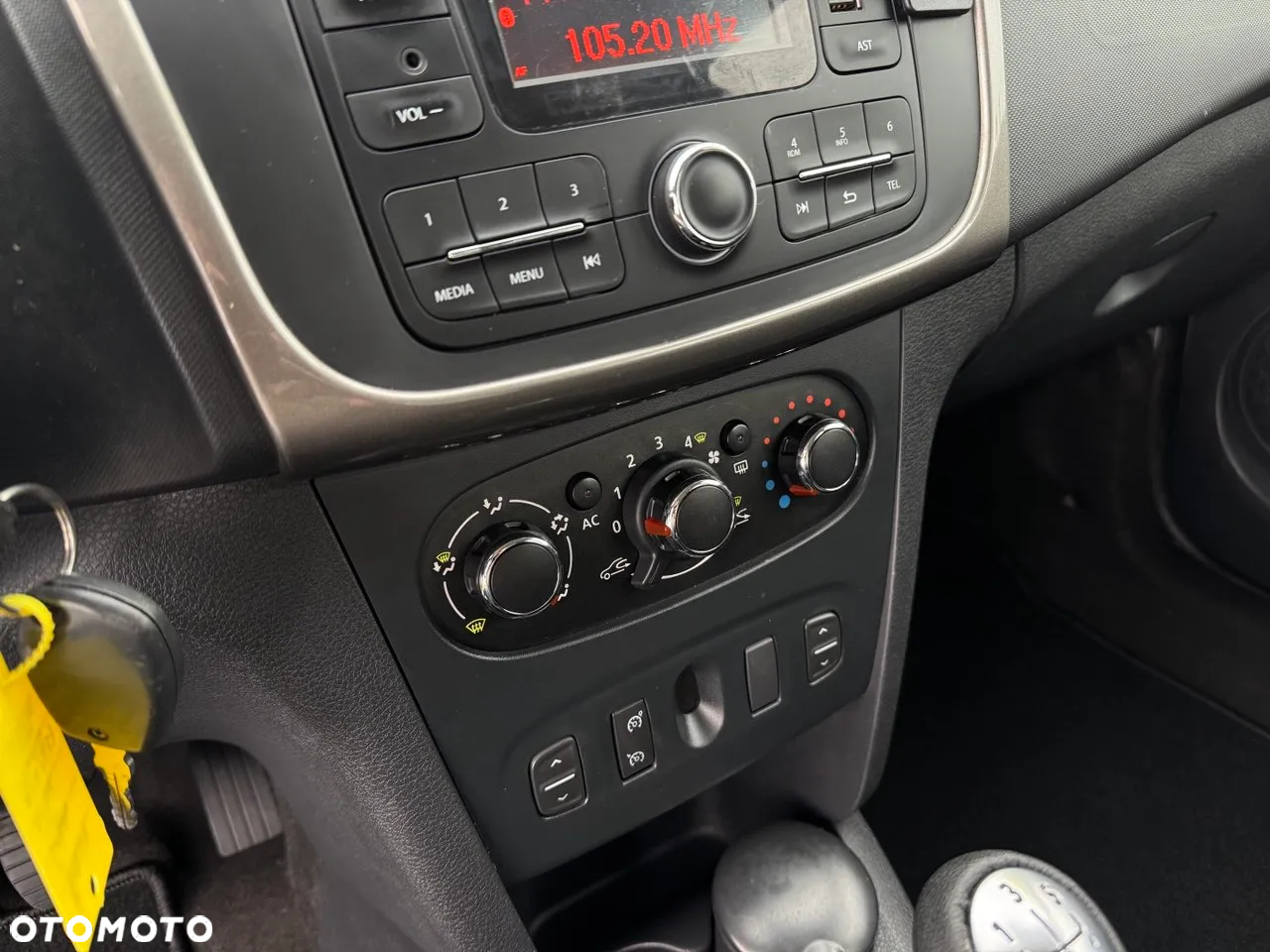 Dacia Logan MCV 1.2 16V 75 Ambiance - 35