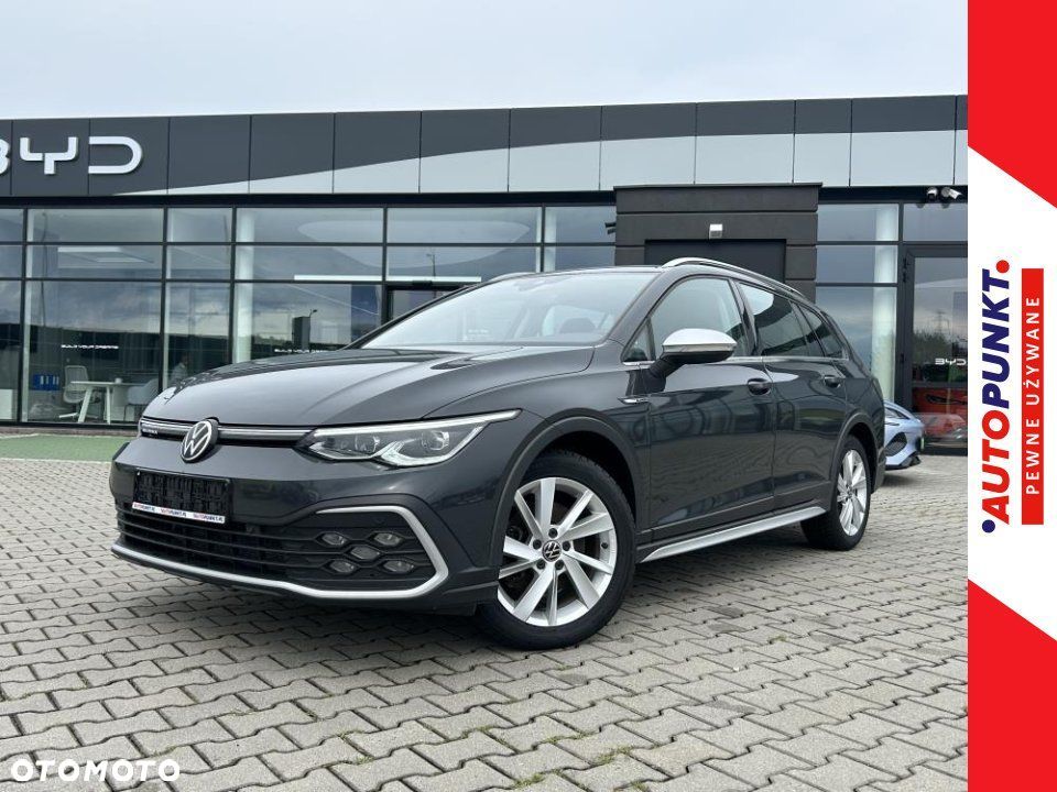 Volkswagen Golf - 1