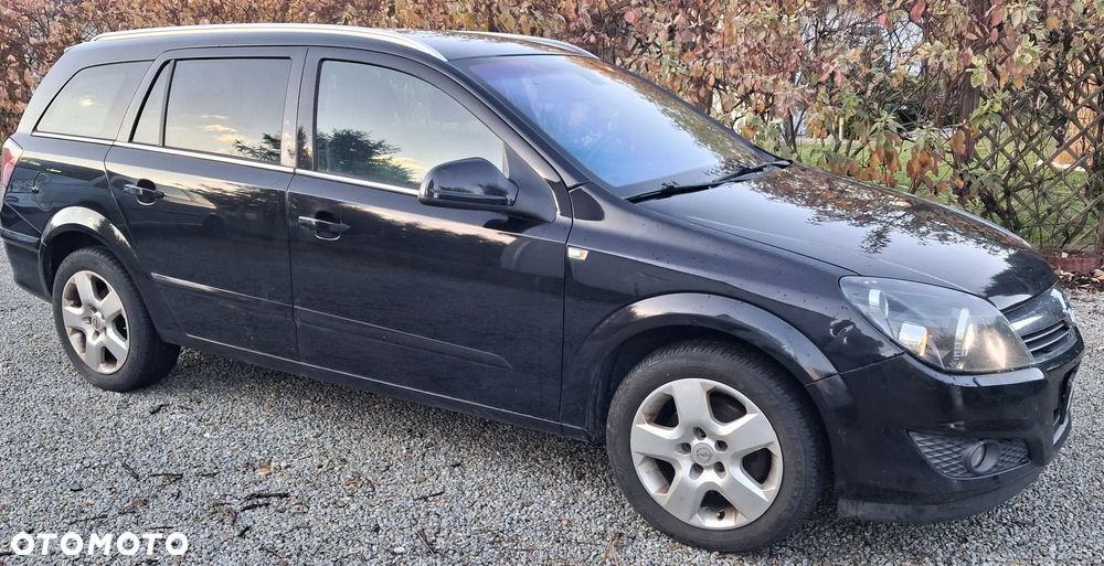 Opel Astra 1.7 CDTI Caravan DPF Innovation 110 Jahre - 4