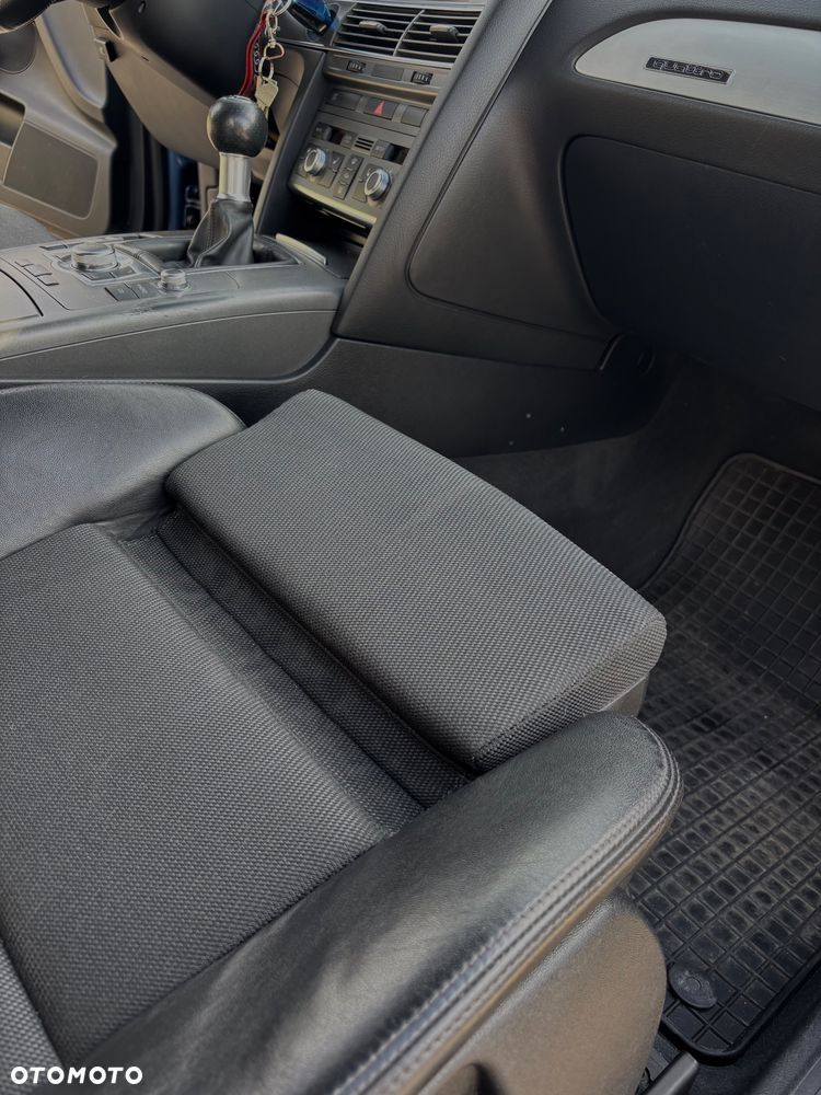 Audi A6 Avant 2.4 quattro - 6