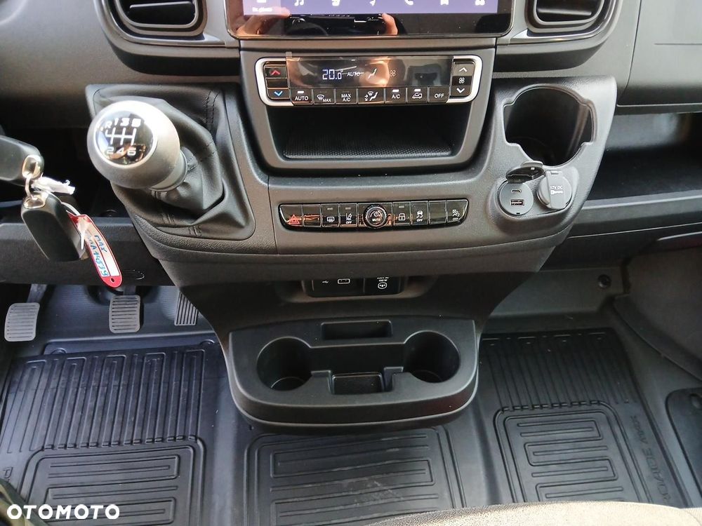 Toyota PROACE MAX - 33