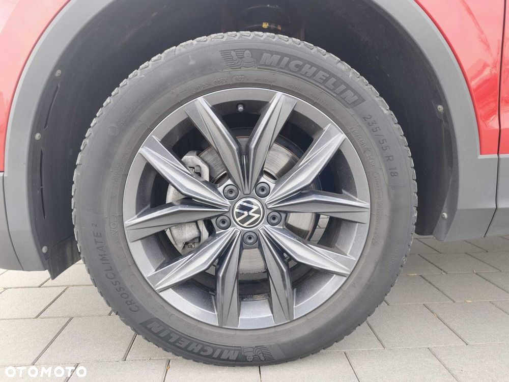 Volkswagen Tiguan Allspace 2.0 TDI Life 7os - 38