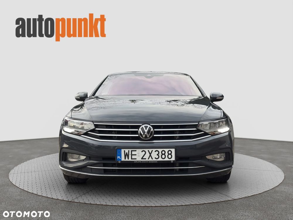 Volkswagen Passat 2.0 TSI Elegance DSG - 2
