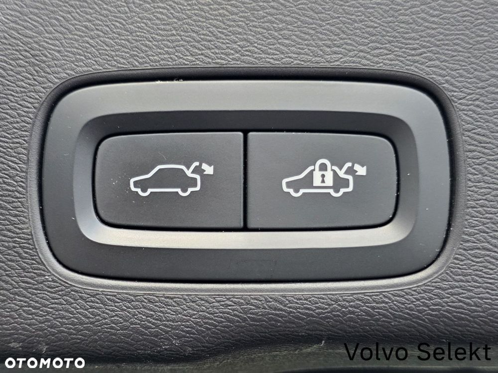 Volvo XC 60 - 19