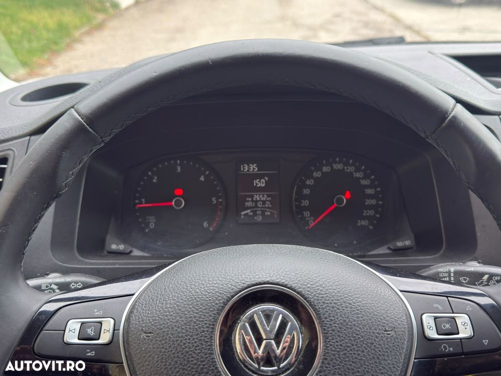 Volkswagen Transporter - 16