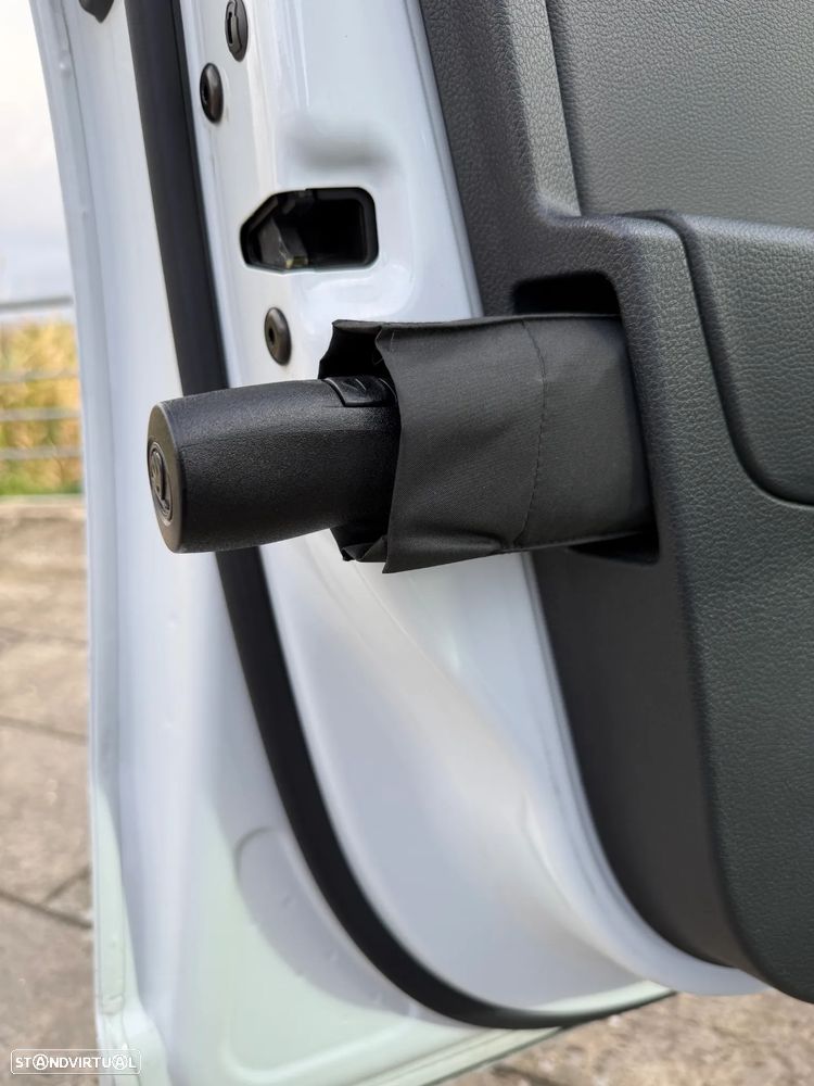 Skoda Superb Break 2.0 TDI Laurin&Klement DSG - 43