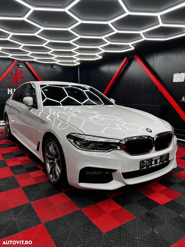 BMW Seria 5 520d xDrive AT - 1