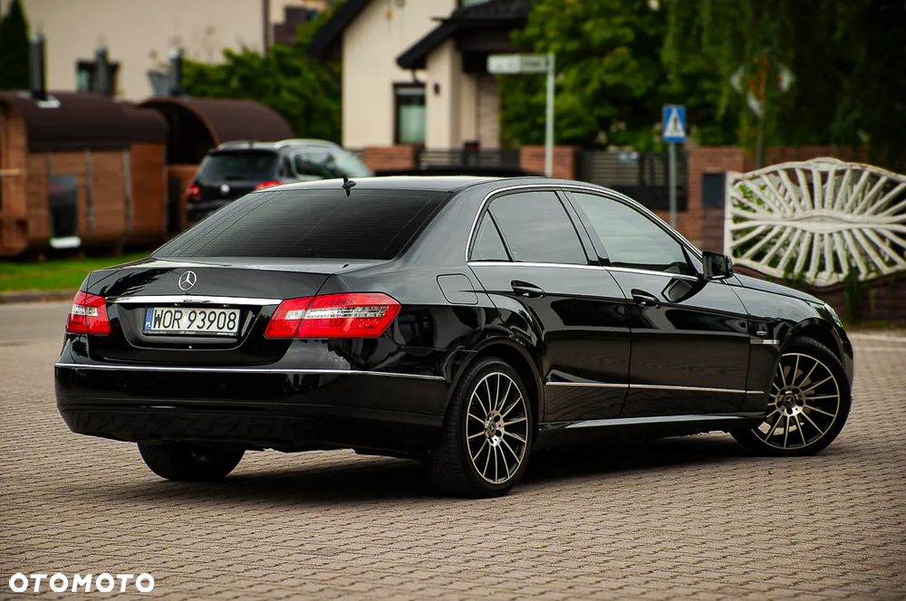 Mercedes-Benz Klasa E 250 CDI DPF BlueEFFICIENCY Automatik Avantgarde - 8