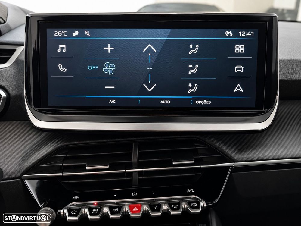 Peugeot 2008 1.2 Hybrid Style e-DCS6 - 11