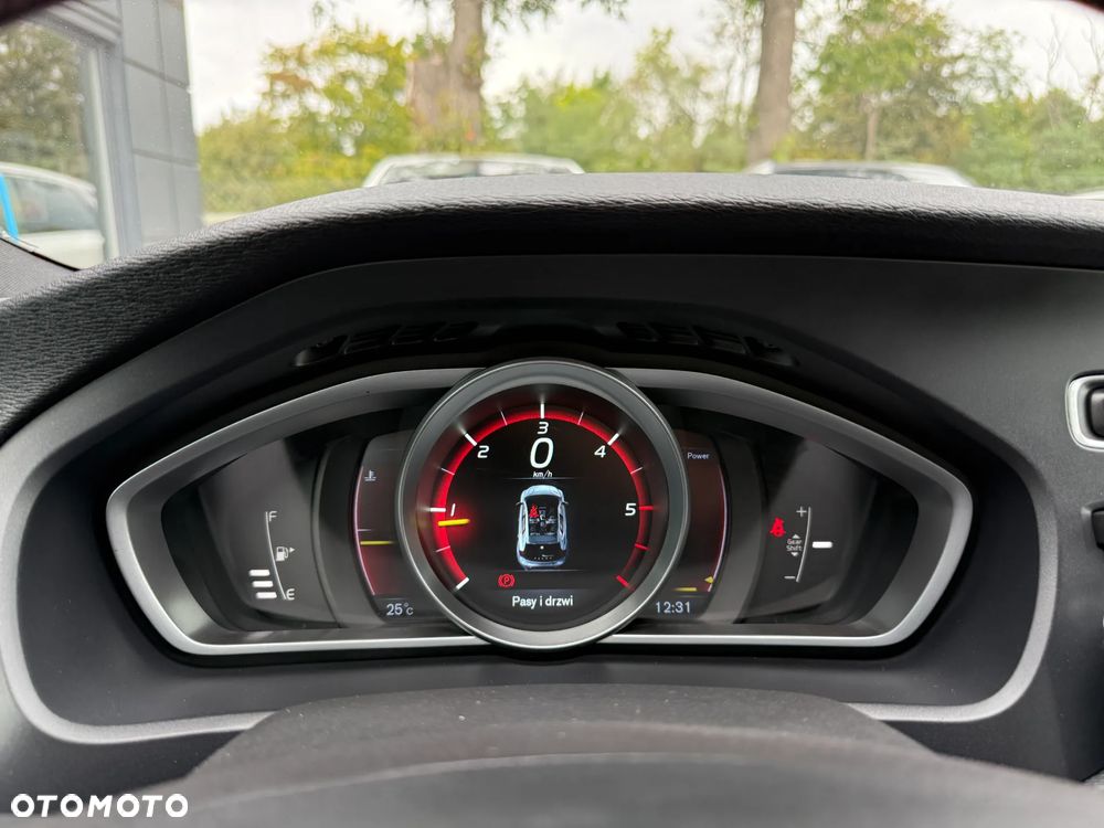 Volvo V40 D4 RDesign - 28