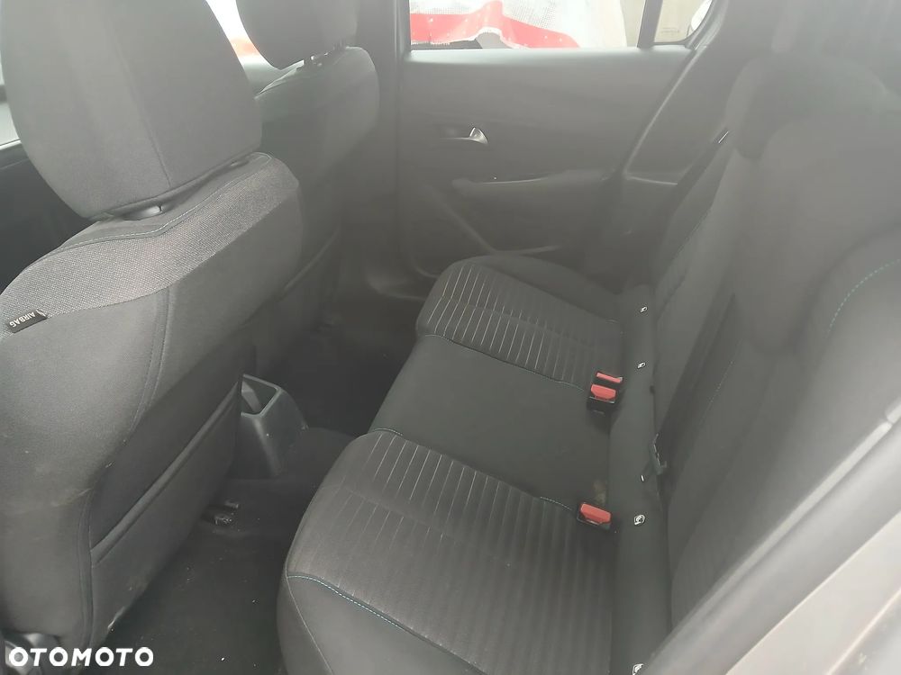 Peugeot 208 1.2 PureTech Style - 5