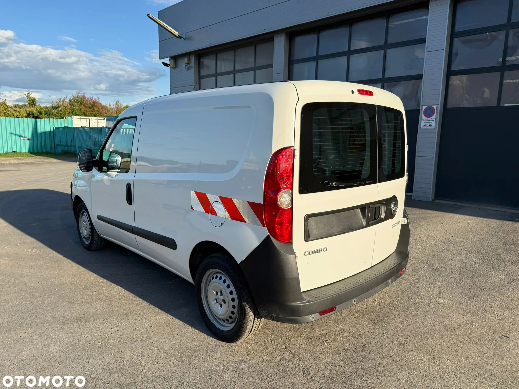 Opel COMBO - 3
