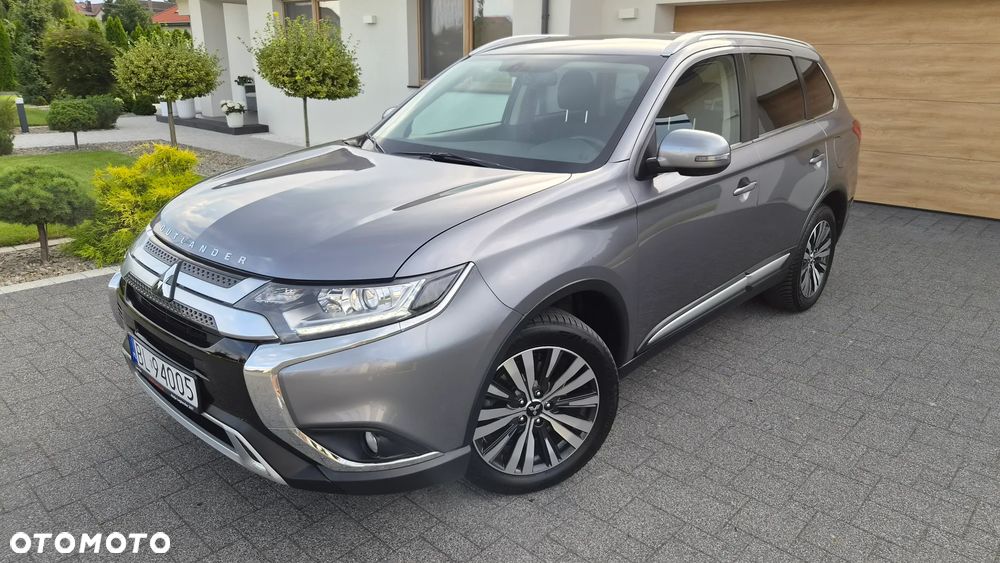 Mitsubishi Outlander 2.0 2WD CVT Spirit+ - 1