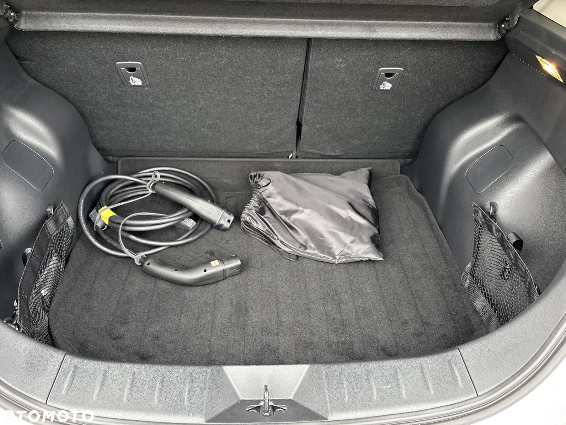 Nissan Leaf 40kWh N-Connecta - 11