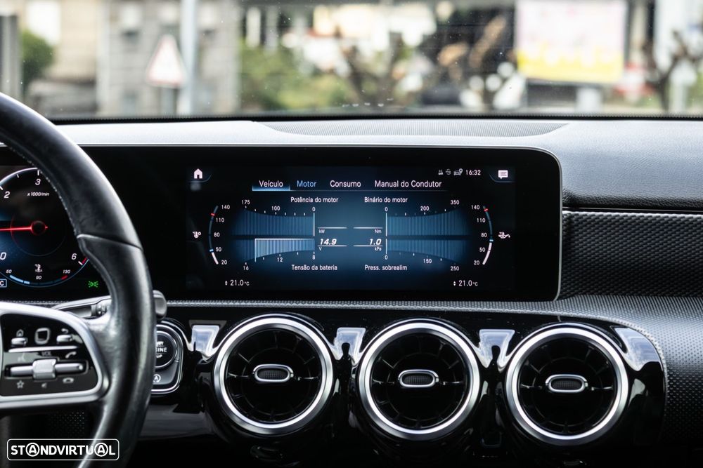 Mercedes-Benz A 180 d Progressive Aut. - 35