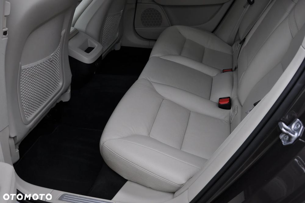 Volvo V90 T4 Inscription - 14