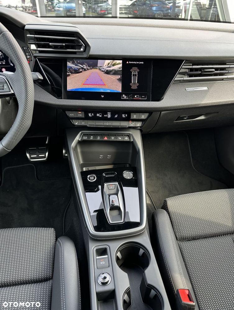 Audi A3 Sportback - 18
