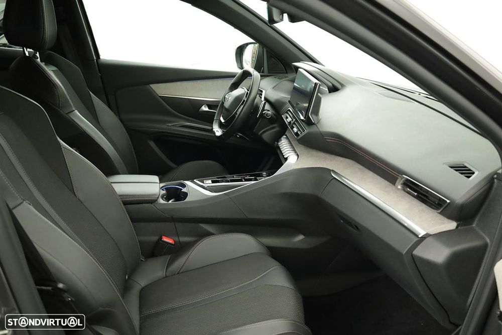 Peugeot 3008 1.2 PureTech GT EAT8 - 21