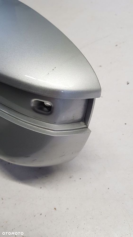 obudowa lusterka lewa Hyundai IX35 - 8