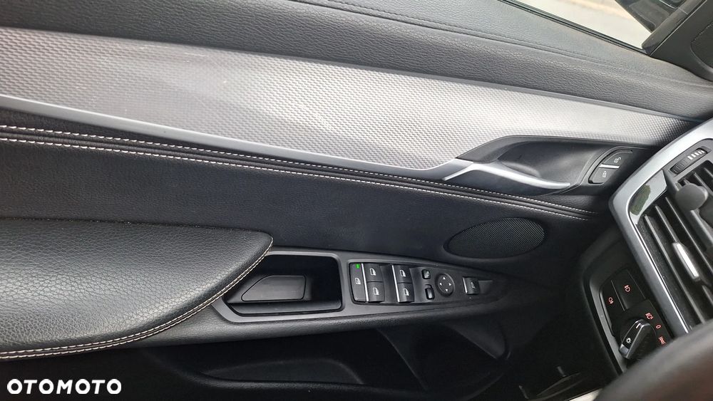 BMW X6 xDrive30d - 19