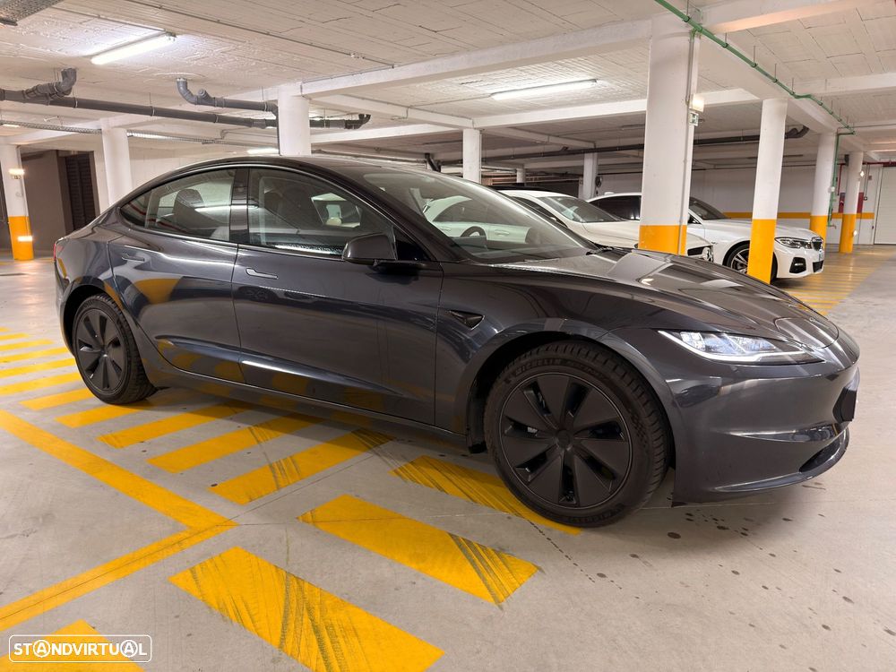 Tesla Model 3 Tração Traseira - 4