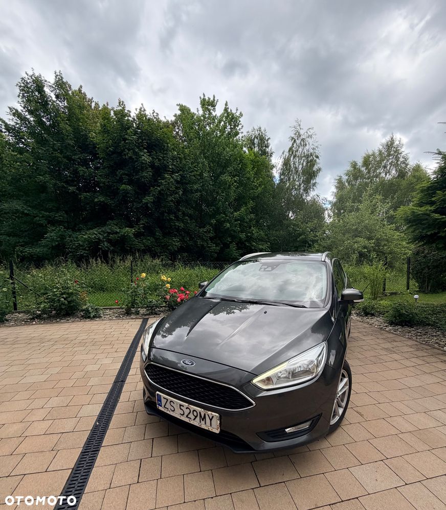 Ford Focus 1.5 EcoBoost Platinium X ASS - 4