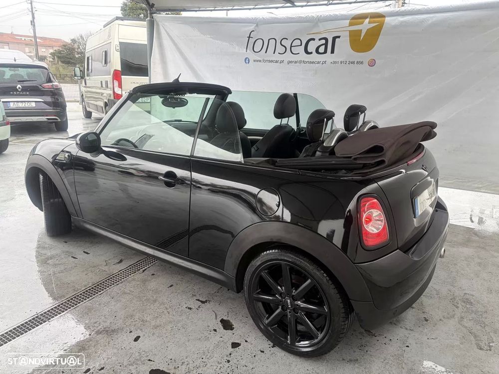 MINI 3 Portas Cooper D - 4