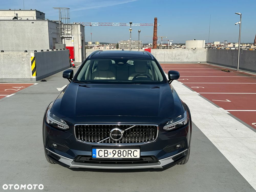 Volvo V90 Cross Country B4 D AWD Plus Bright - 8