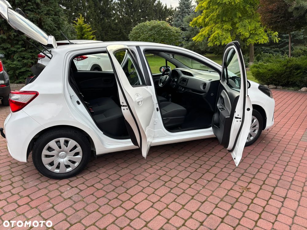 Toyota Yaris - 13
