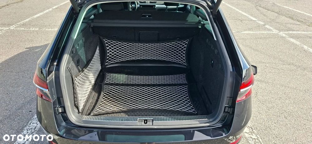 Skoda Superb 2.0 TDI SCR Ambition DSG - 19