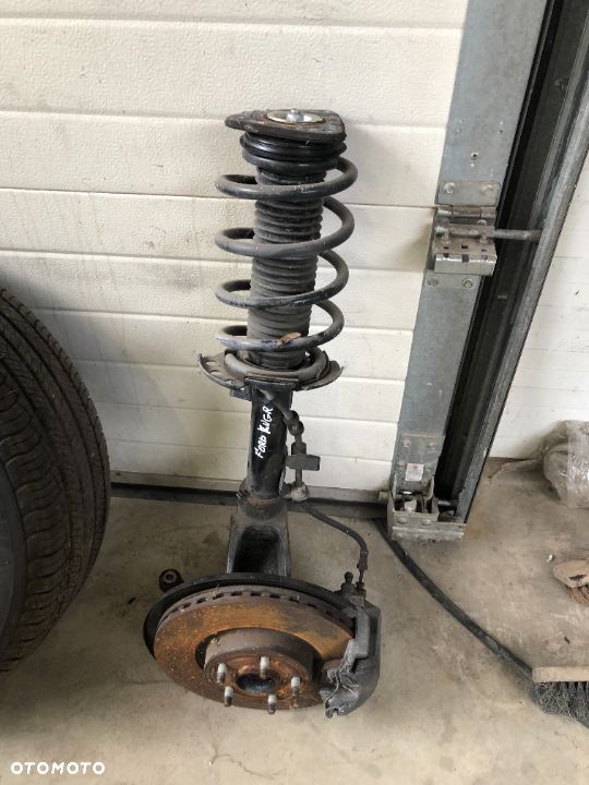 ford kuga mk2 mcpherson zwrotnica prawa kpl