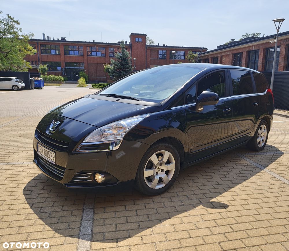 Peugeot 5008 - 2