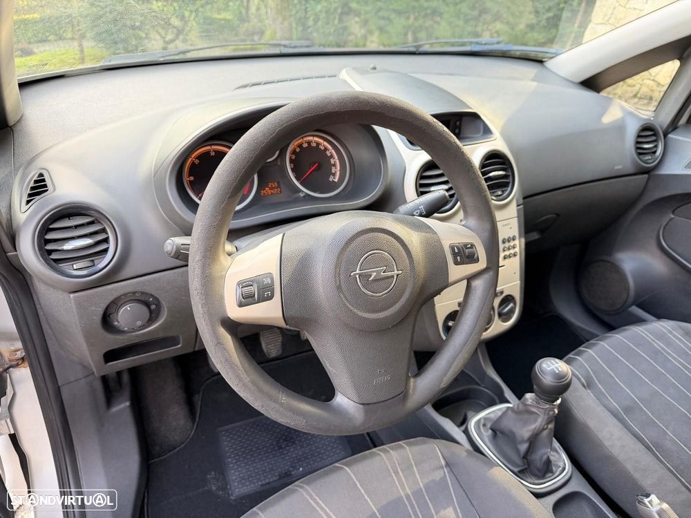 Opel Corsa 1.3 CDTi Enjoy - 8