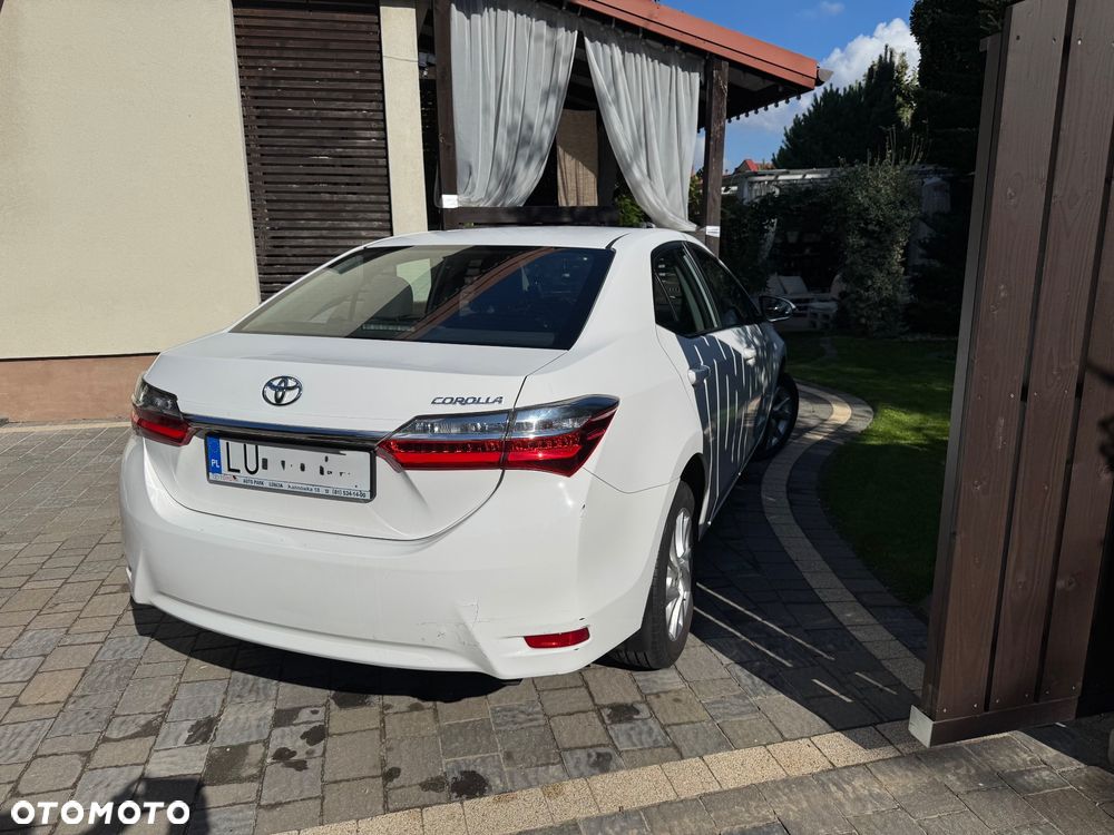 Toyota Corolla 1.6 Comfort - 3