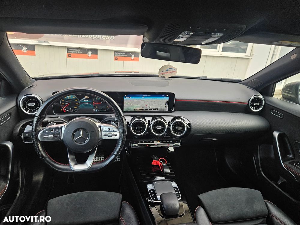 Mercedes-Benz A 180 d 7G-DCT AMG Line - 20
