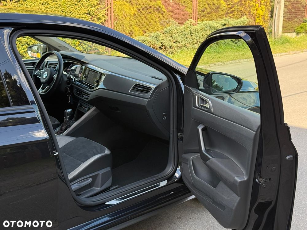 Volkswagen Polo 2.0 TSI OPF DSG GTI - 21