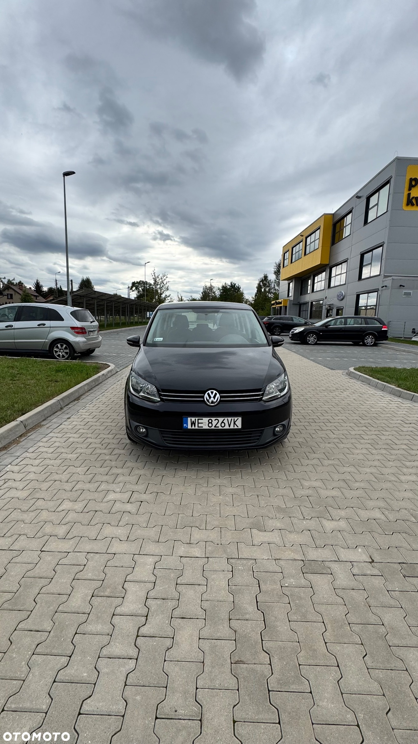 Volkswagen Touran 1.6 TDI DPF Comfortline - 2