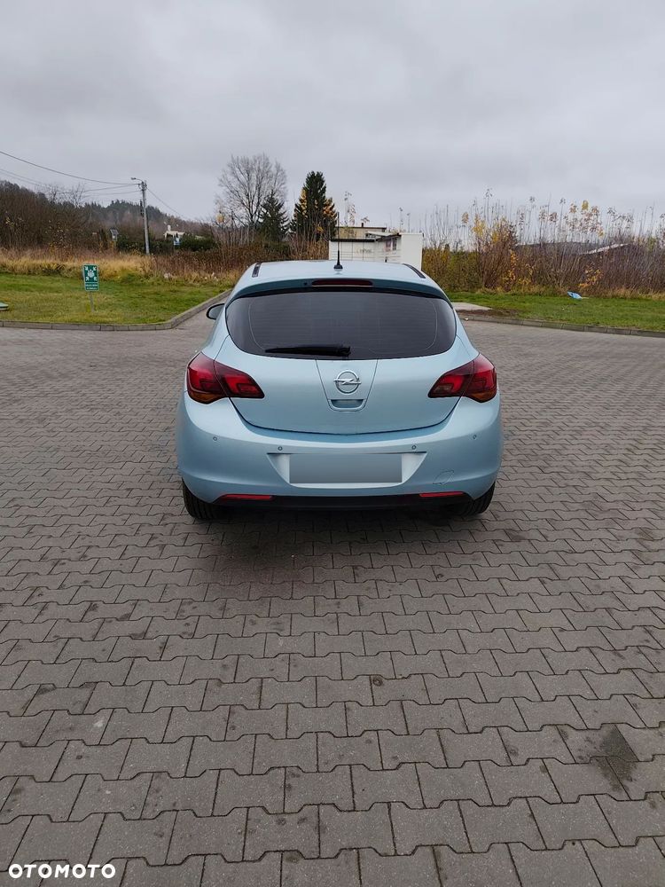 Opel Astra - 6