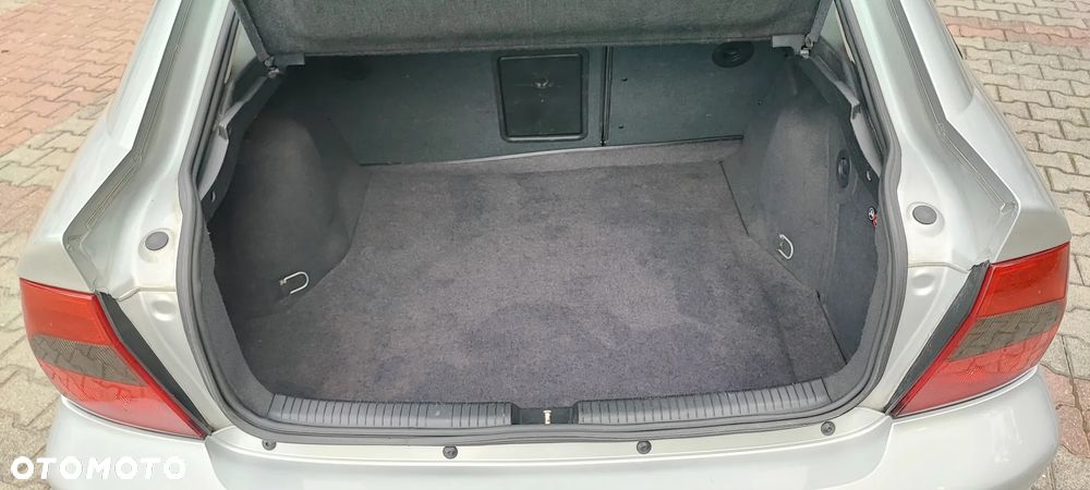 Opel Vectra 1.8 Comfort - 17