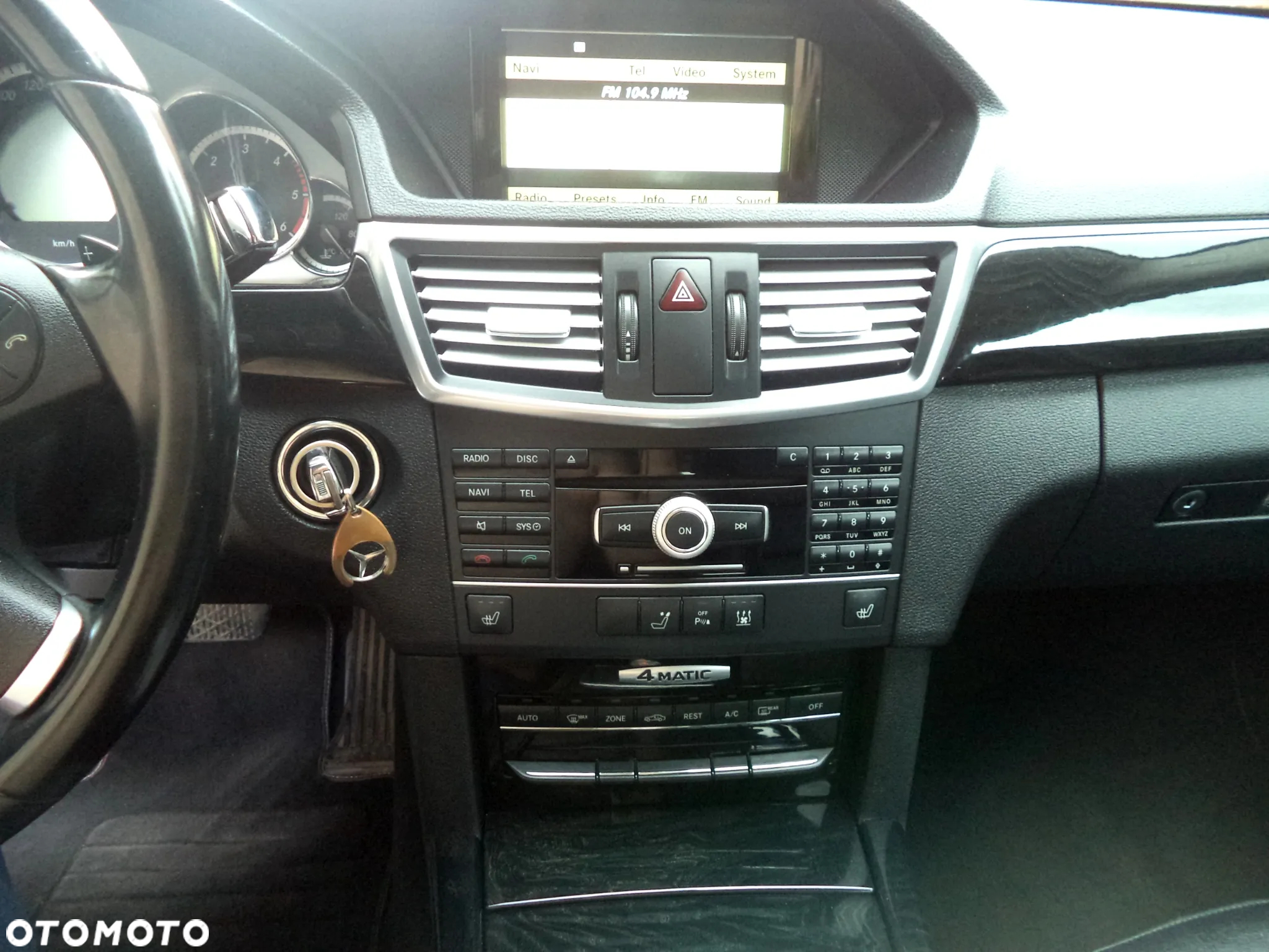 Mercedes-Benz Klasa E 350 T CDI DPF 4Matic BlueEFFICIENCY 7G-TRONIC Avantgarde - 11