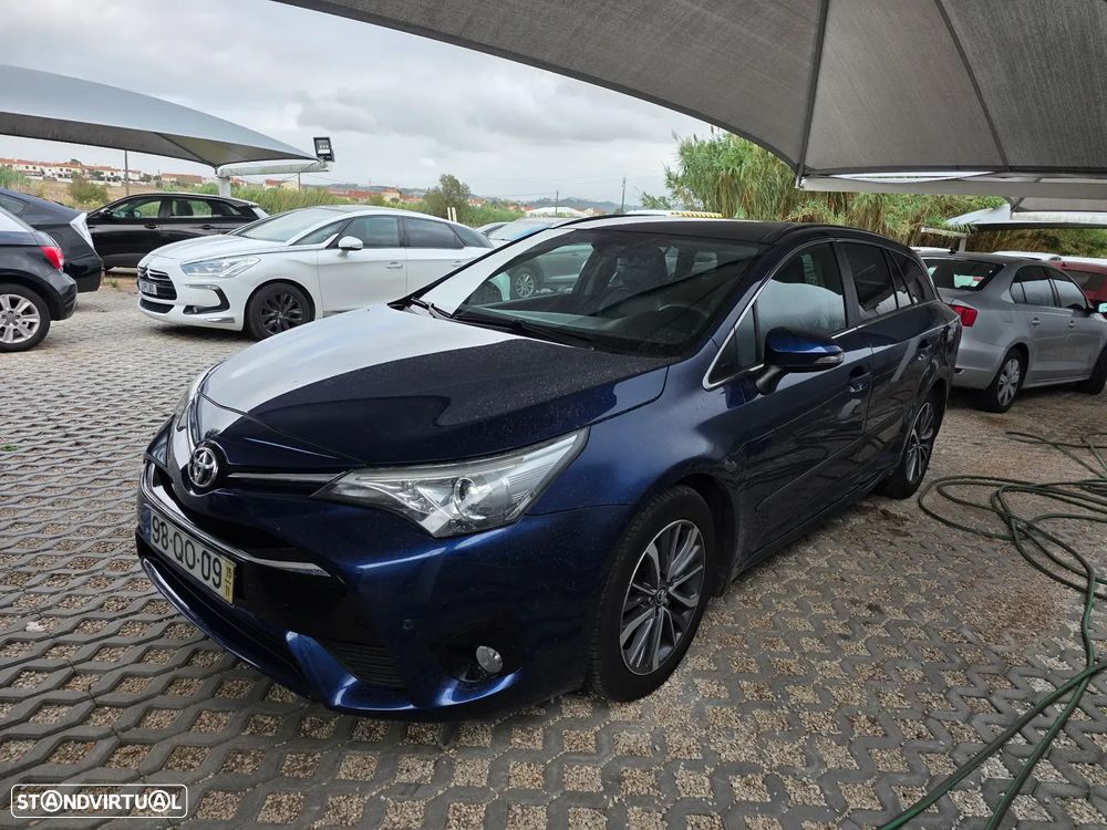 Toyota Avensis Touring Sports 1.6 D-4D Luxury+GPS - 2