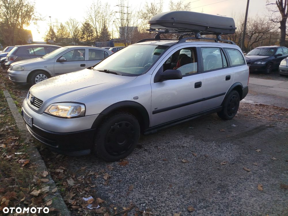 Opel Astra 1.4 Enjoy - 1