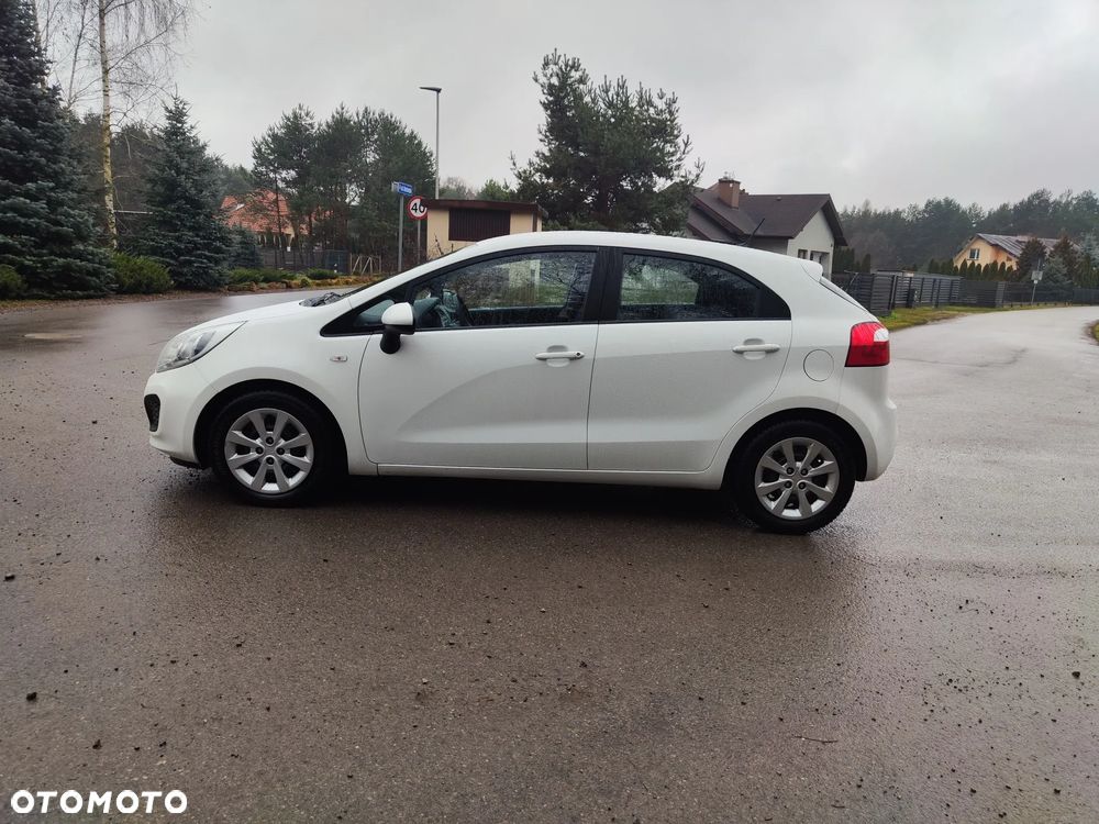 Kia Rio 1.2 Business Line - 5