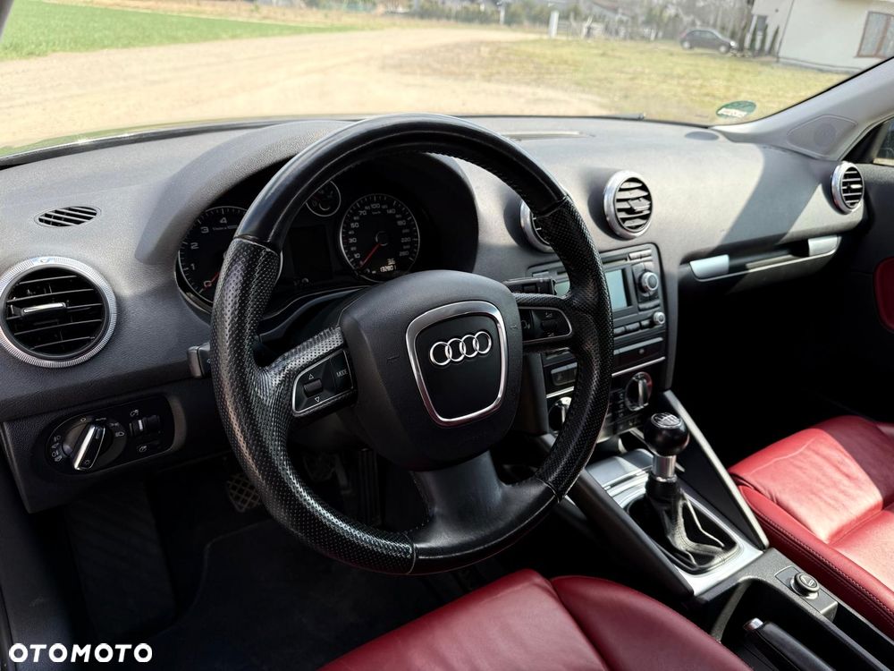 Audi A3 Sportback 1.8 TFSI Attraction - 23